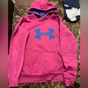 Women’s Under Armour hoodie. Size S.